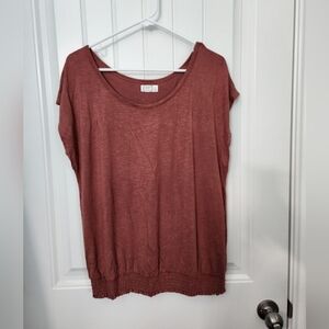 Maurices Rust Short Sleeve 24/7 Top, Size XL